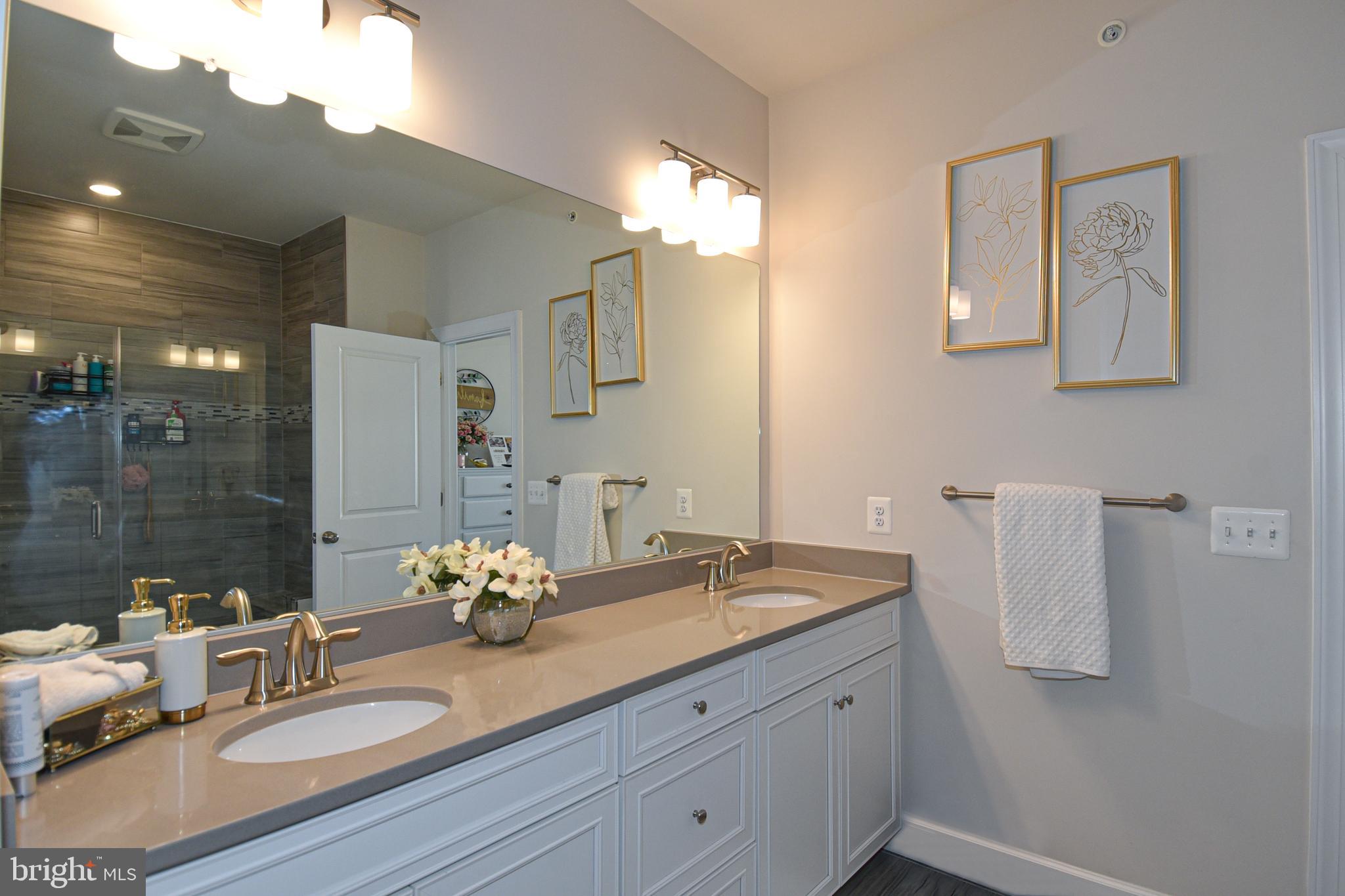 METRO WALK AT MOOREFIELD STATION - Residential Lease