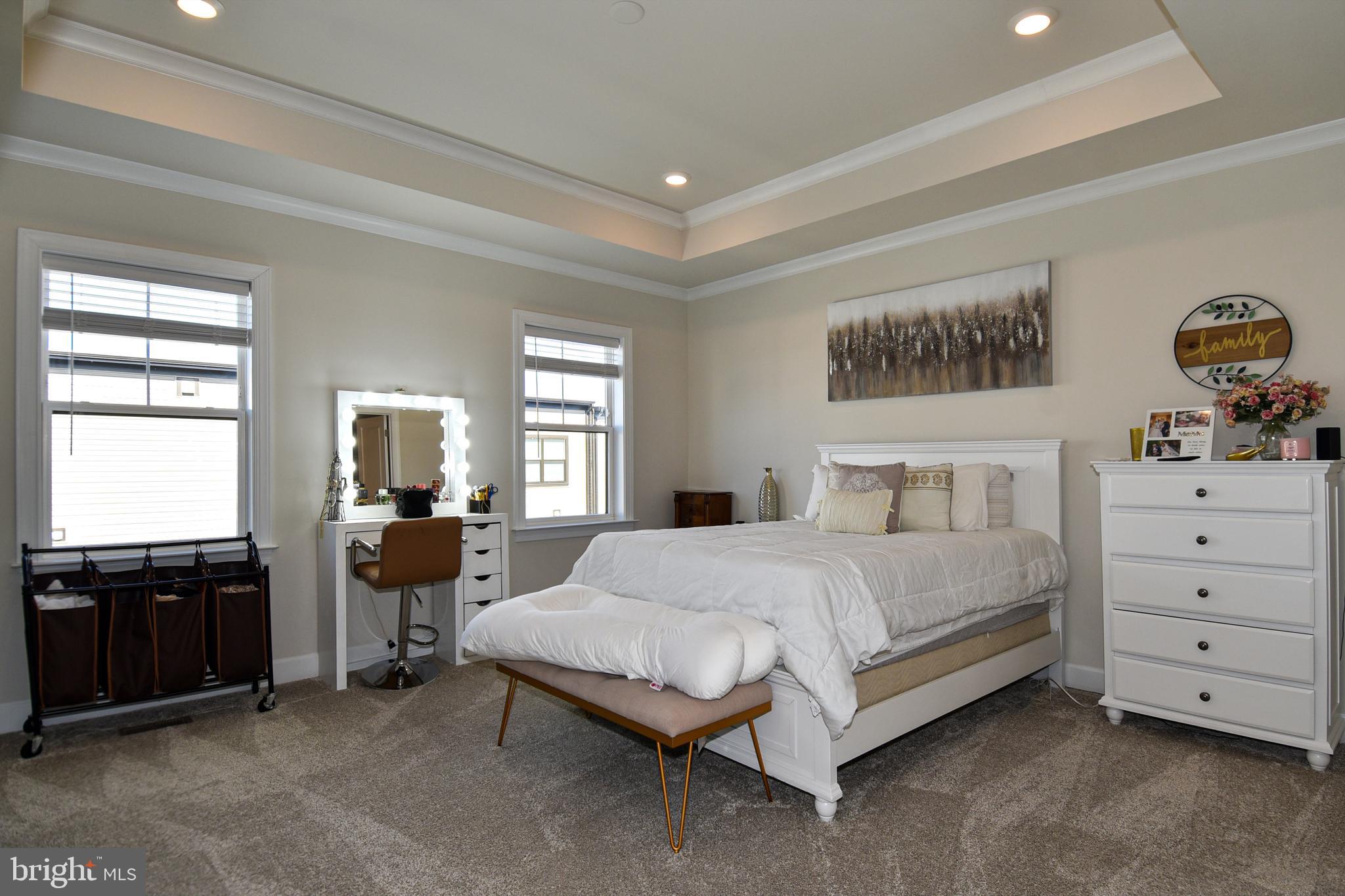 METRO WALK AT MOOREFIELD STATION - Residential Lease