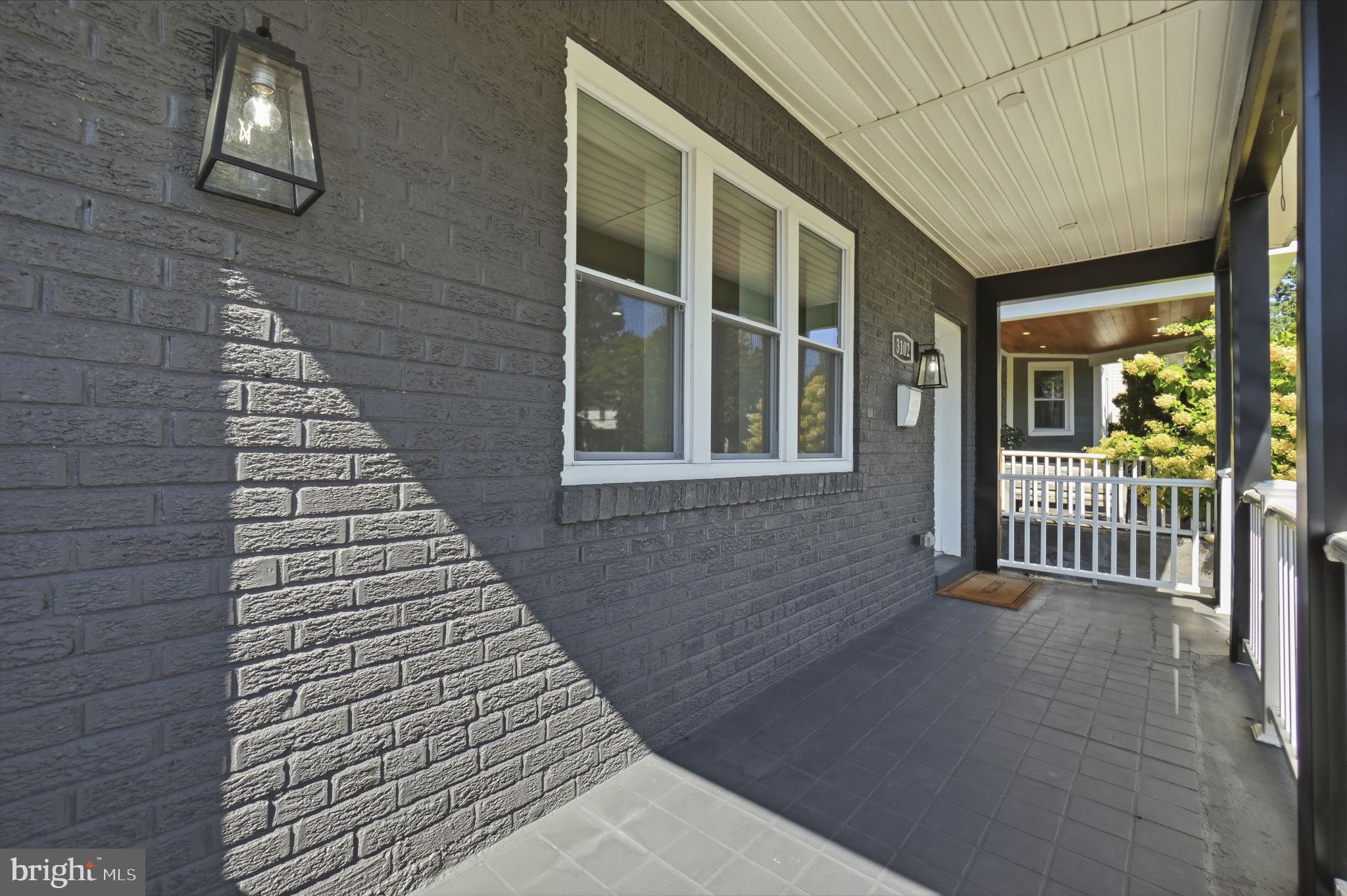 3102 SOUTH DAKOTA AVENUE NE