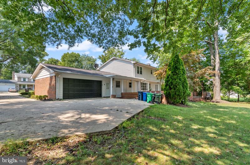 TANTALLON ON THE POTOMAC - Residential