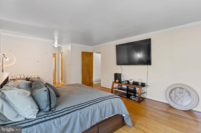 TANTALLON ON THE POTOMAC - Residential