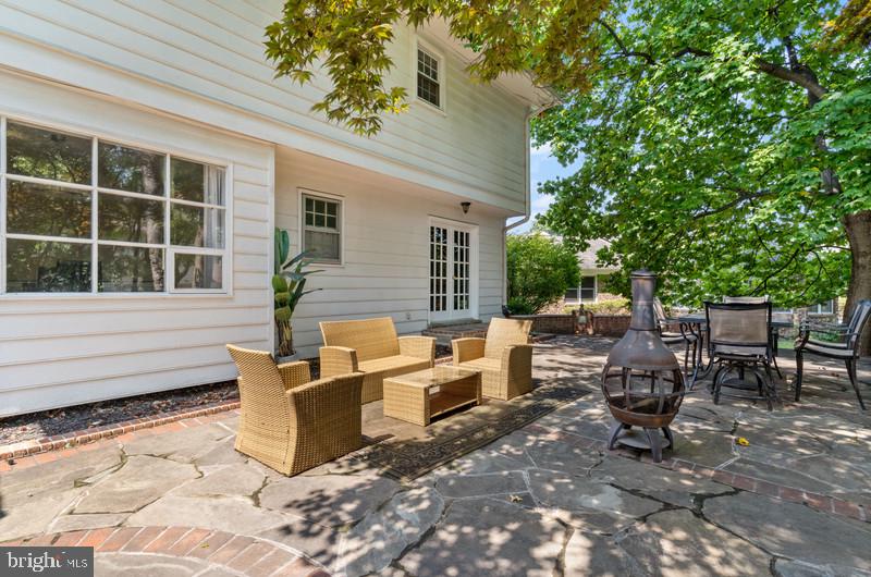 TANTALLON ON THE POTOMAC - Residential