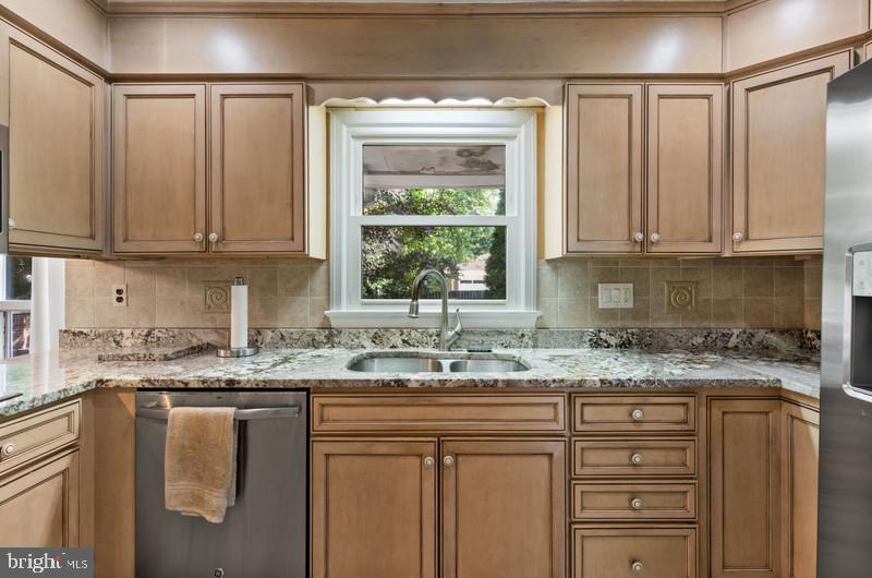 TANTALLON ON THE POTOMAC - Residential