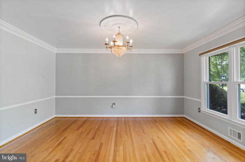 TANTALLON ON THE POTOMAC - Residential