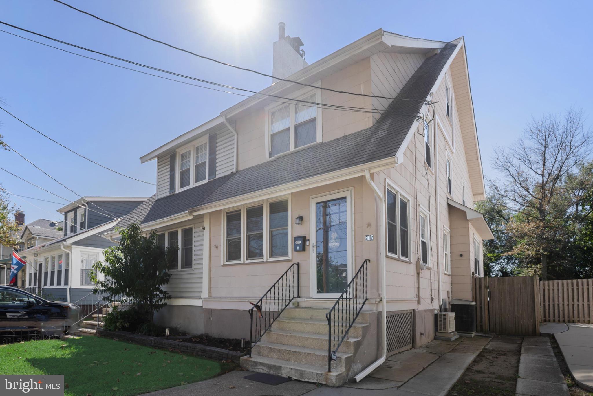 212 RICHEY AVENUE