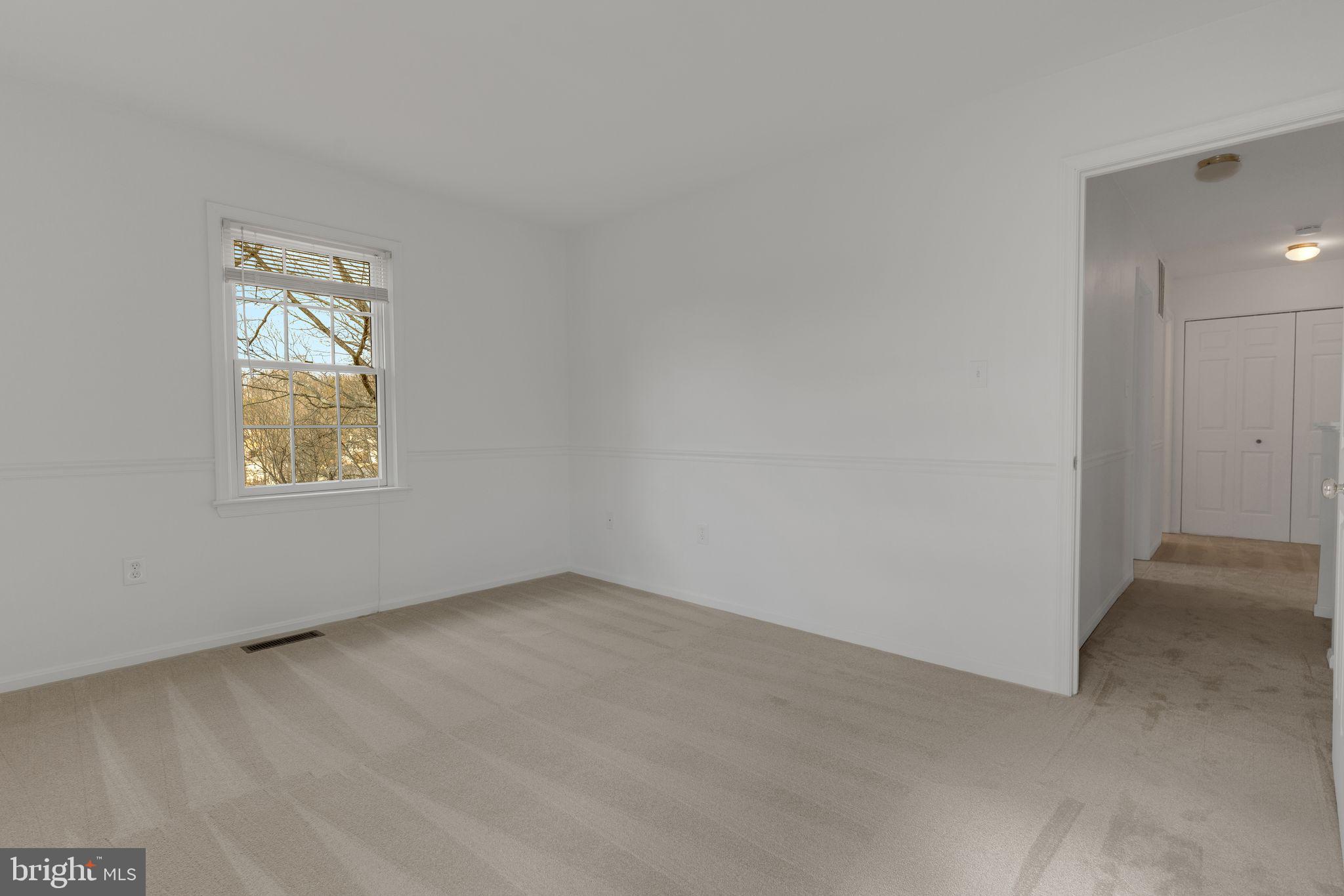 COUNTRY CLUB LAKE - Residential