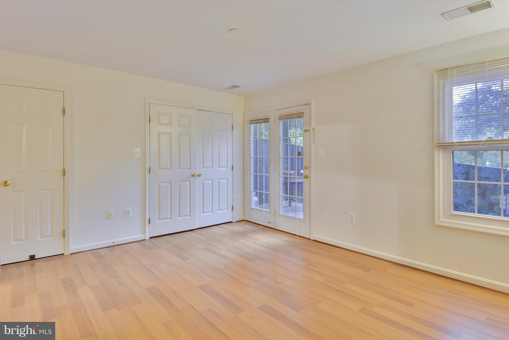 EDSALL RD T/H - Residential Lease