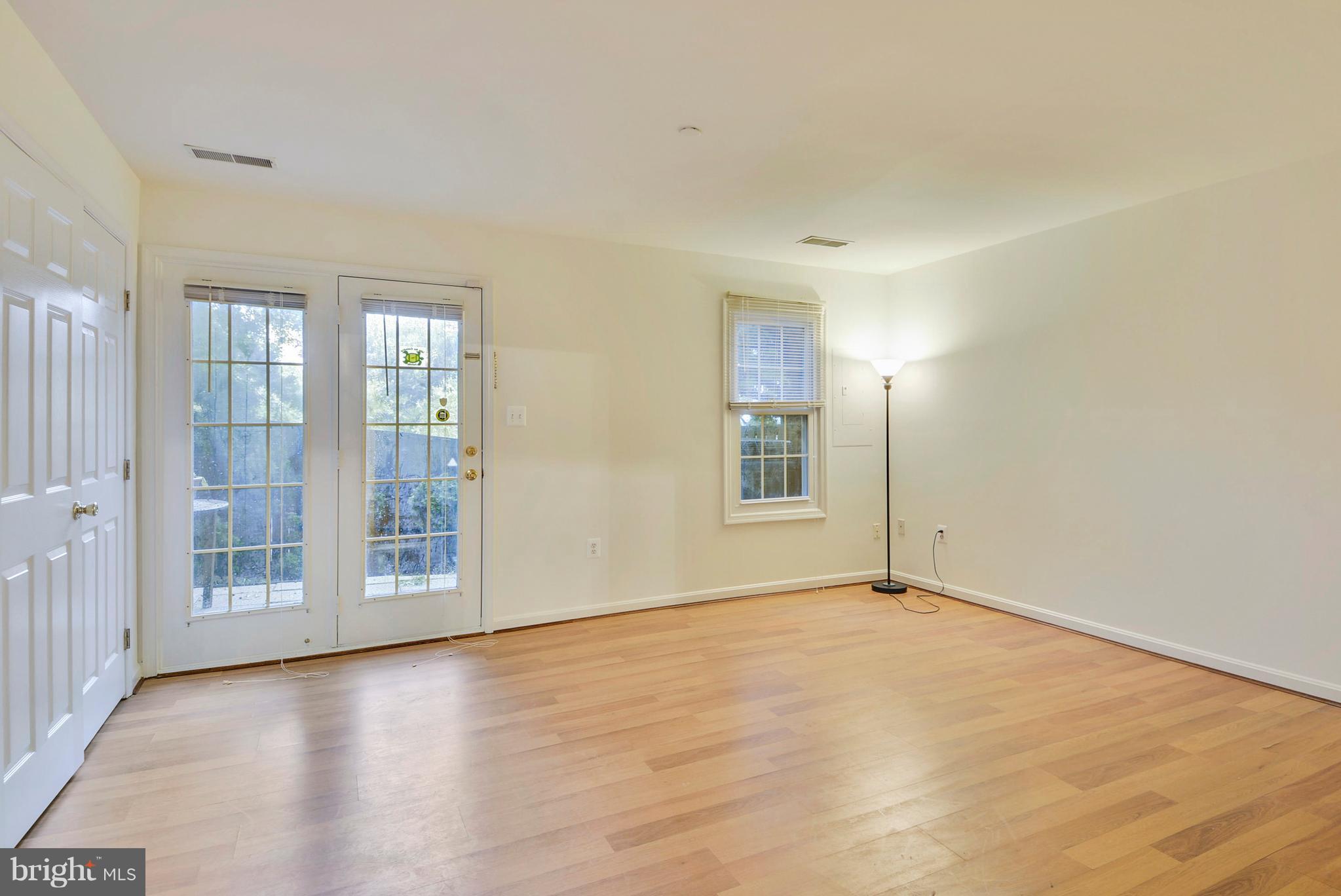 EDSALL RD T/H - Residential Lease