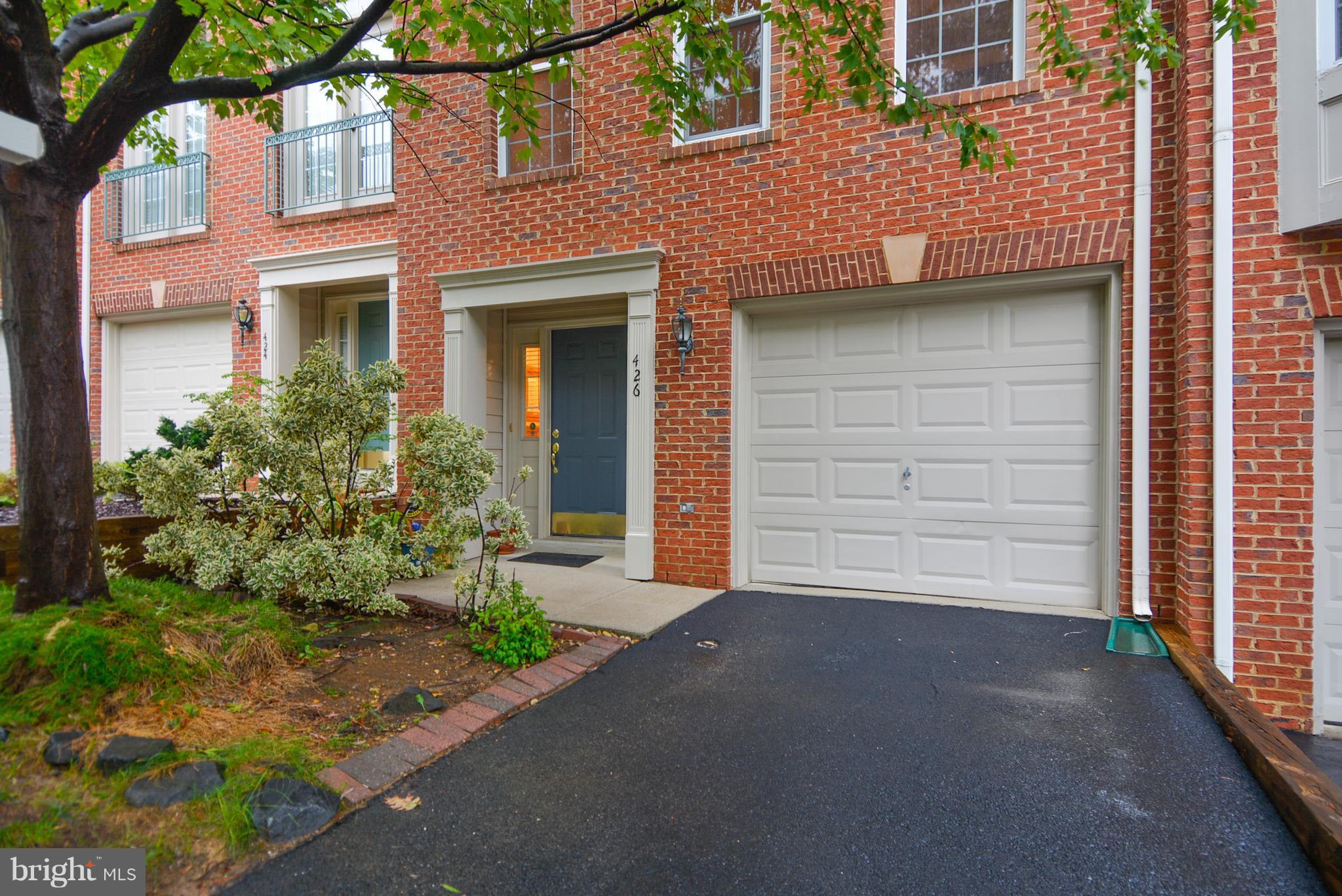 EDSALL RD T/H - Residential Lease