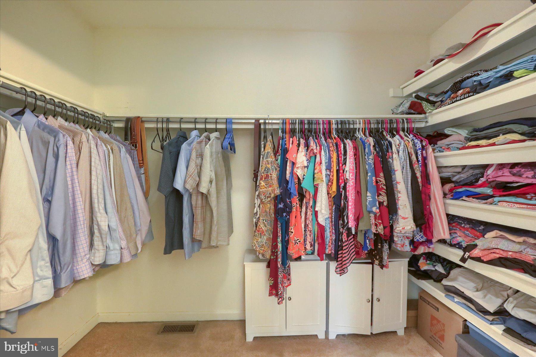 FLORIBUNDA - Residential