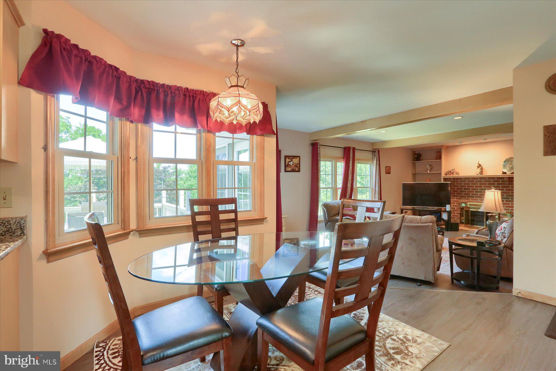 FLORIBUNDA - Residential