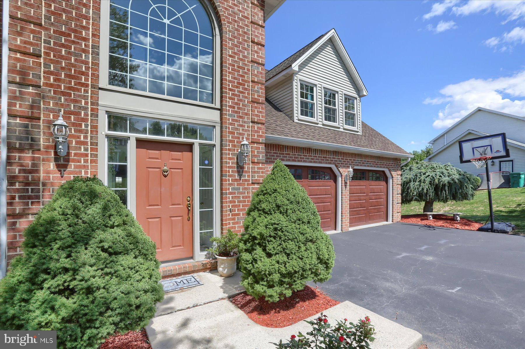 FLORIBUNDA - Residential