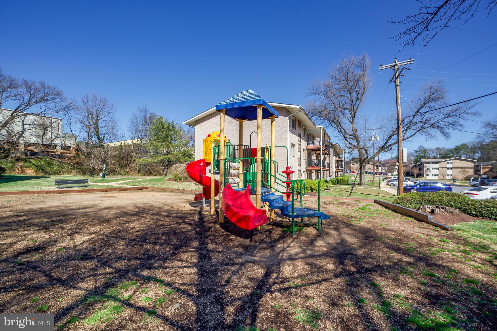 CARROLLAN GARDENS - Residential