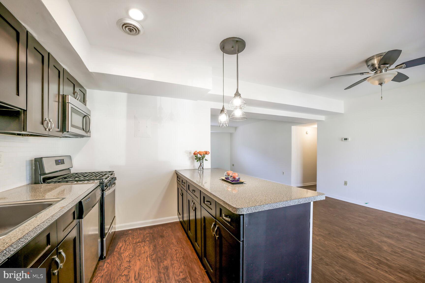 CARROLLAN GARDENS - Residential