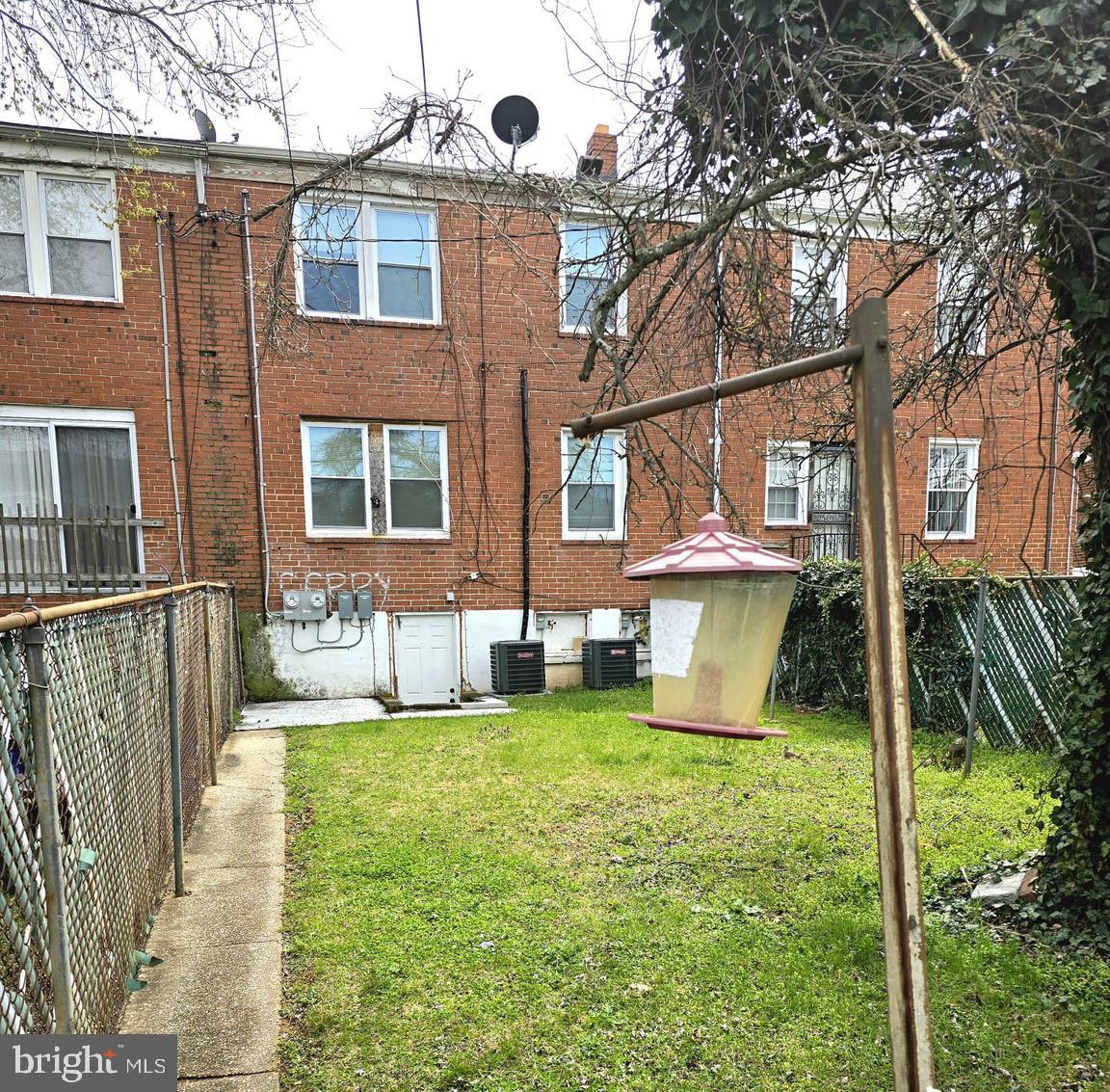 EAST ARLINGTON - Residential Lease