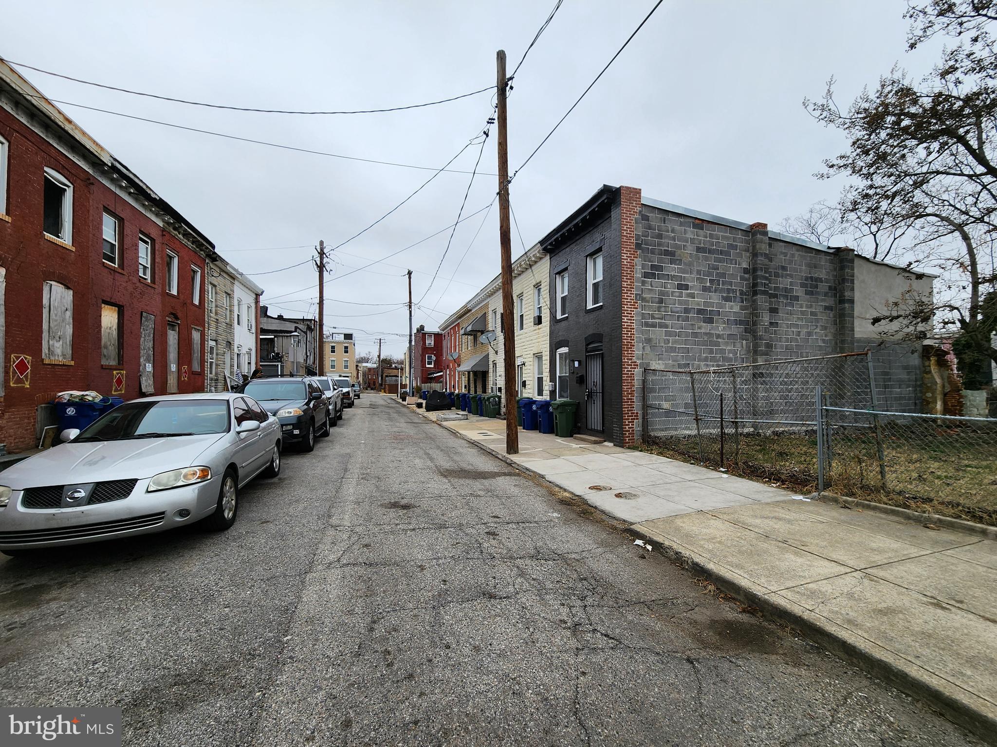 320 S PARRISH STREET