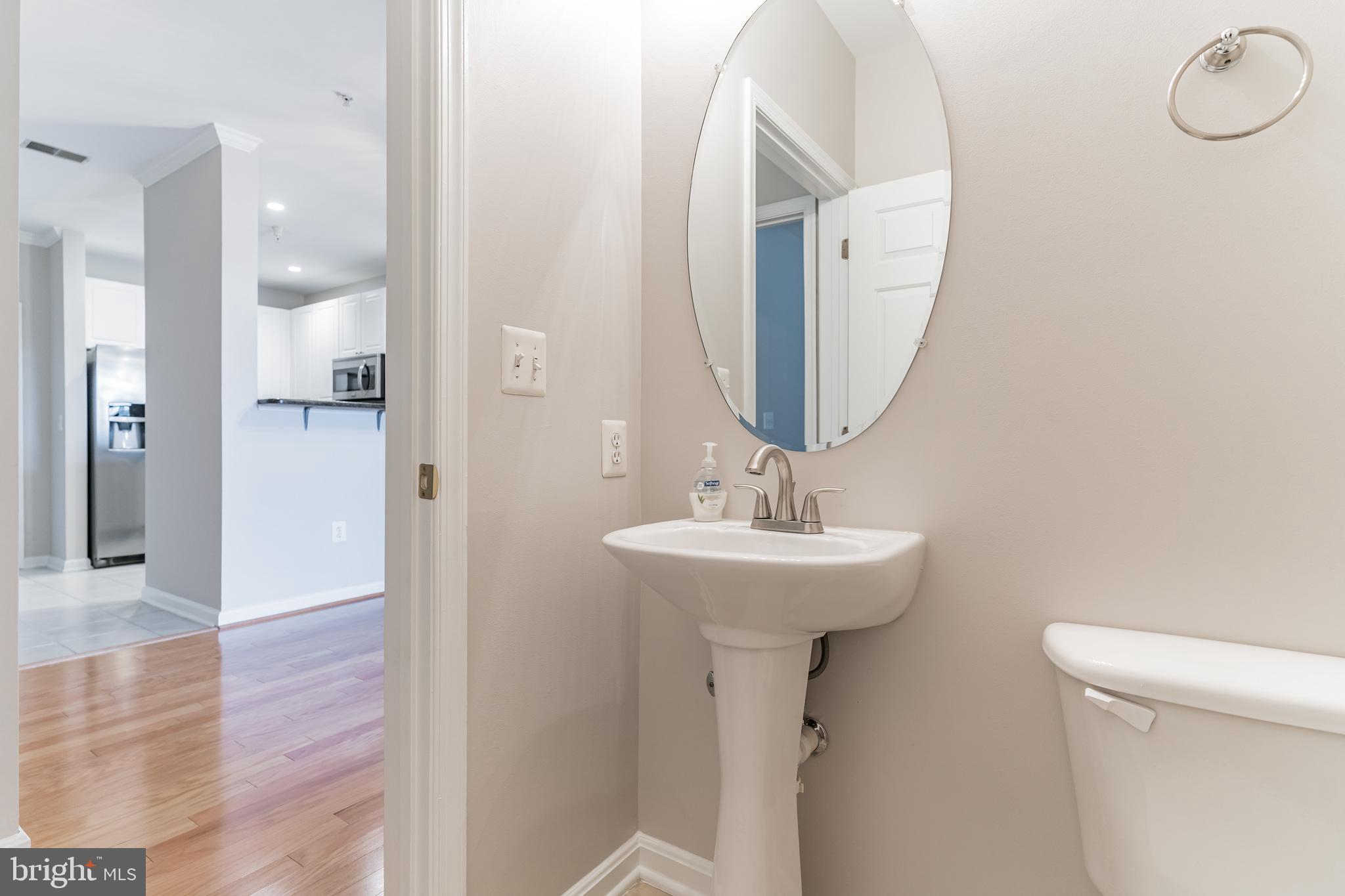 WESTBRIAR CONDOMINIUMS - Residential Lease