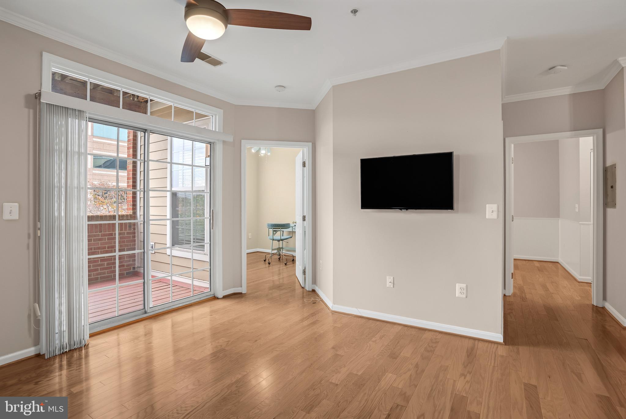 WESTBRIAR CONDOMINIUMS - Residential Lease