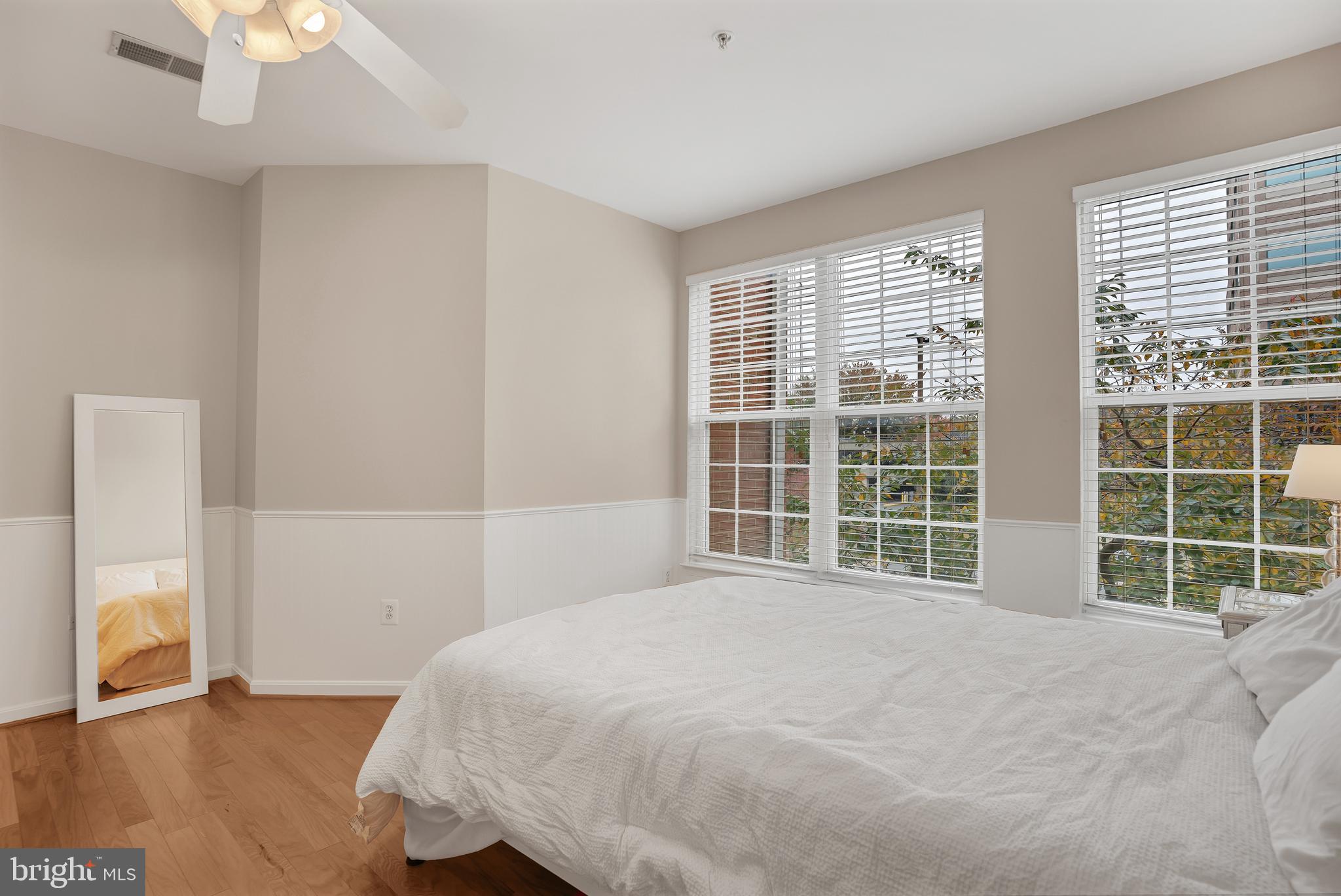 WESTBRIAR CONDOMINIUMS - Residential Lease