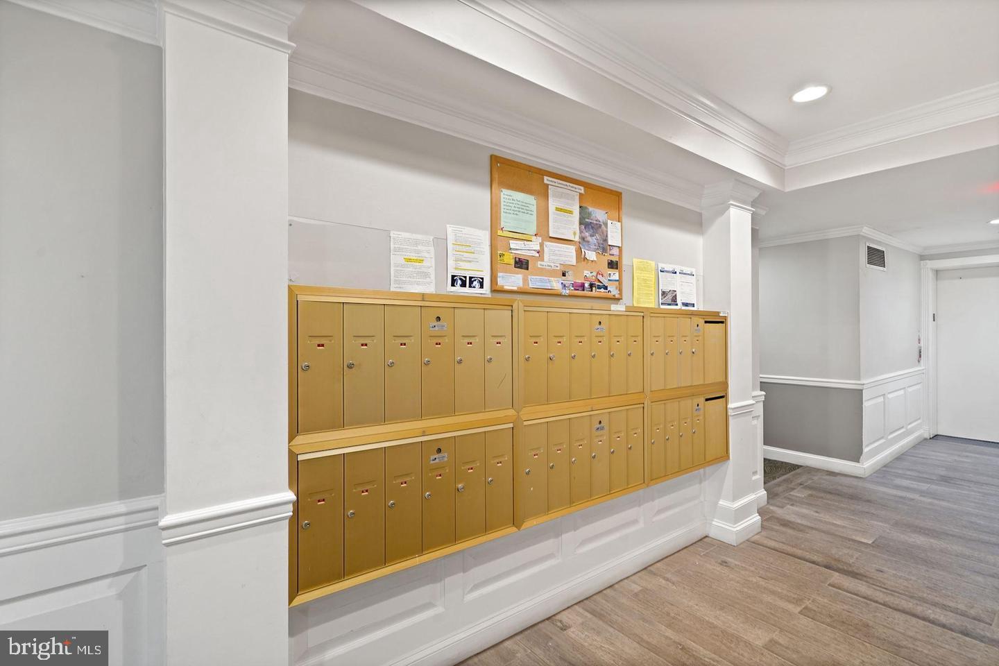 WESTBRIAR CONDOMINIUMS - Residential Lease