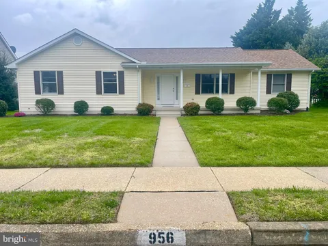 956 Westview Terrace, Dover, DE MLS: DEKT2036200