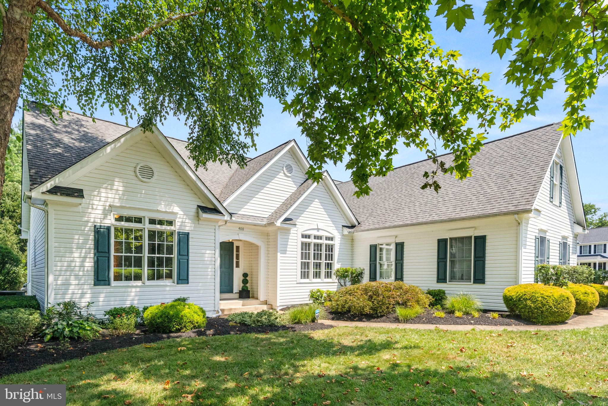 400 GLENMEADE CIRCLE