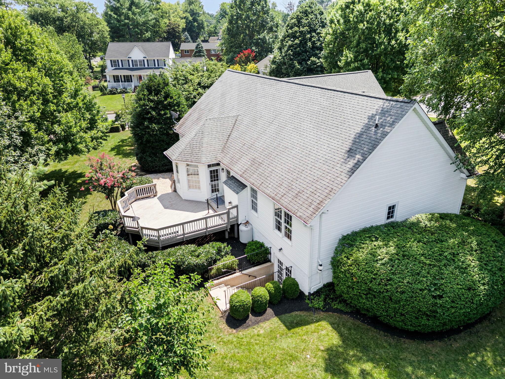 400 GLENMEADE CIRCLE