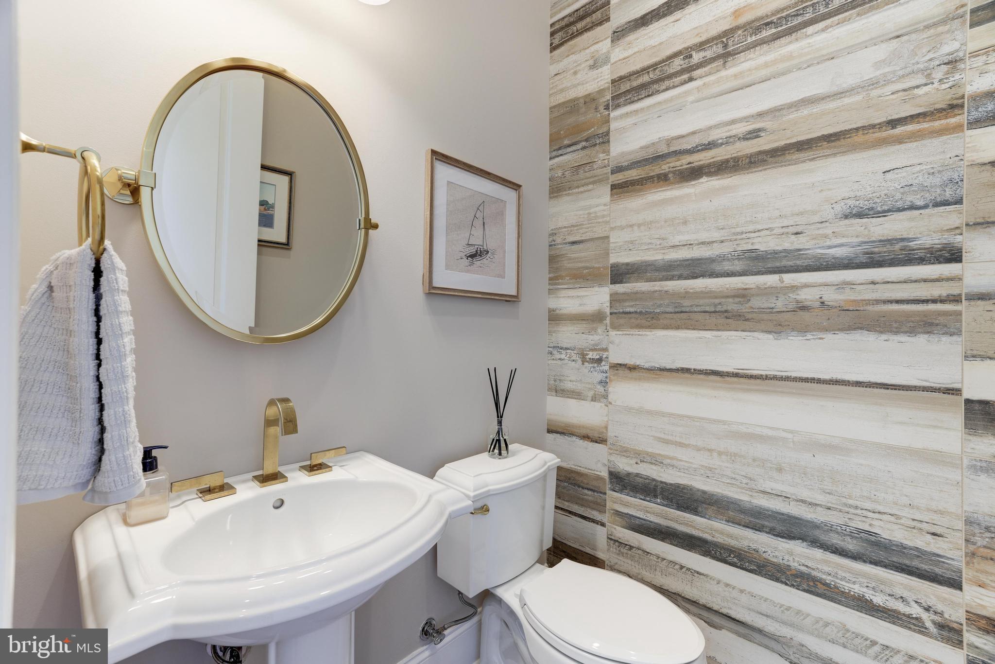 CHESTERFIELD - Residential