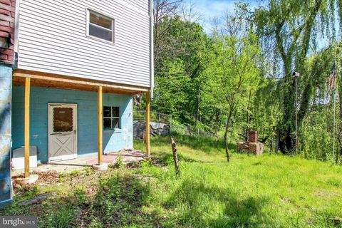 Tiny photo for 720 N 2nd Street, POTTSVILLE, PA 17901 (MLS # PASK2026932)