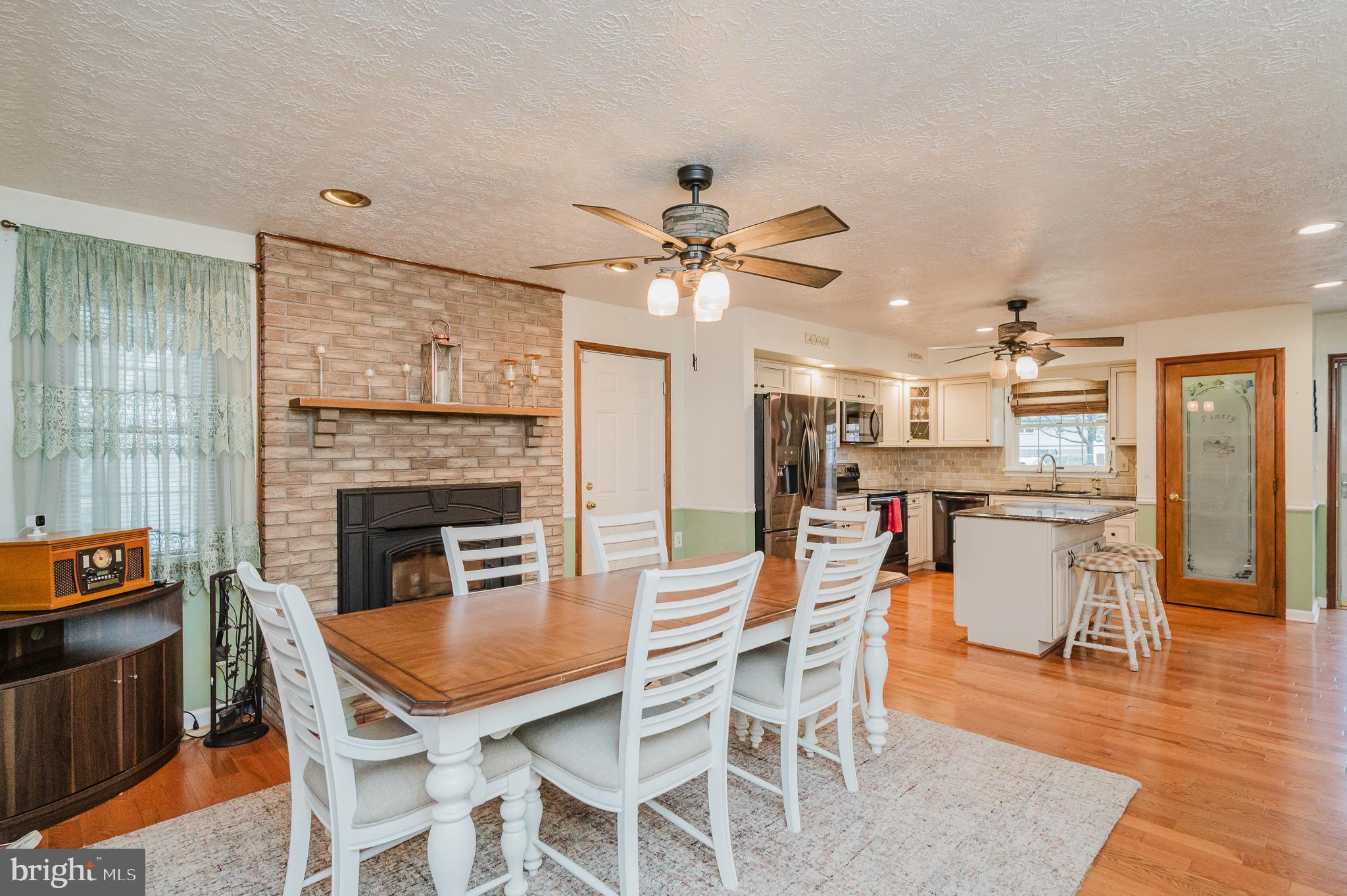 HAREWOOD PARK - Residential