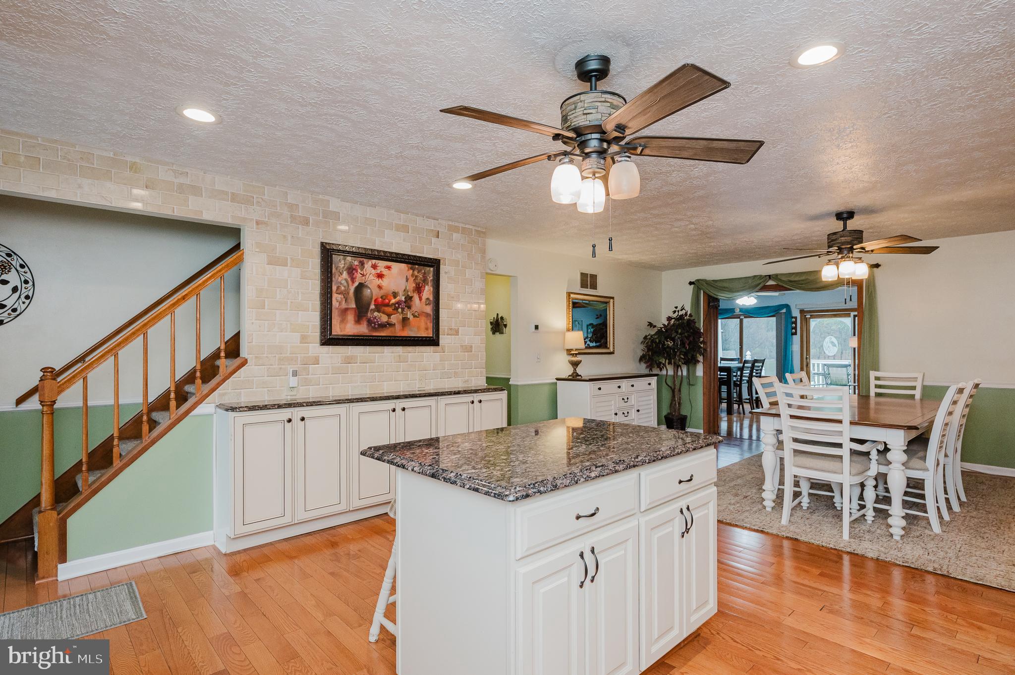 HAREWOOD PARK - Residential