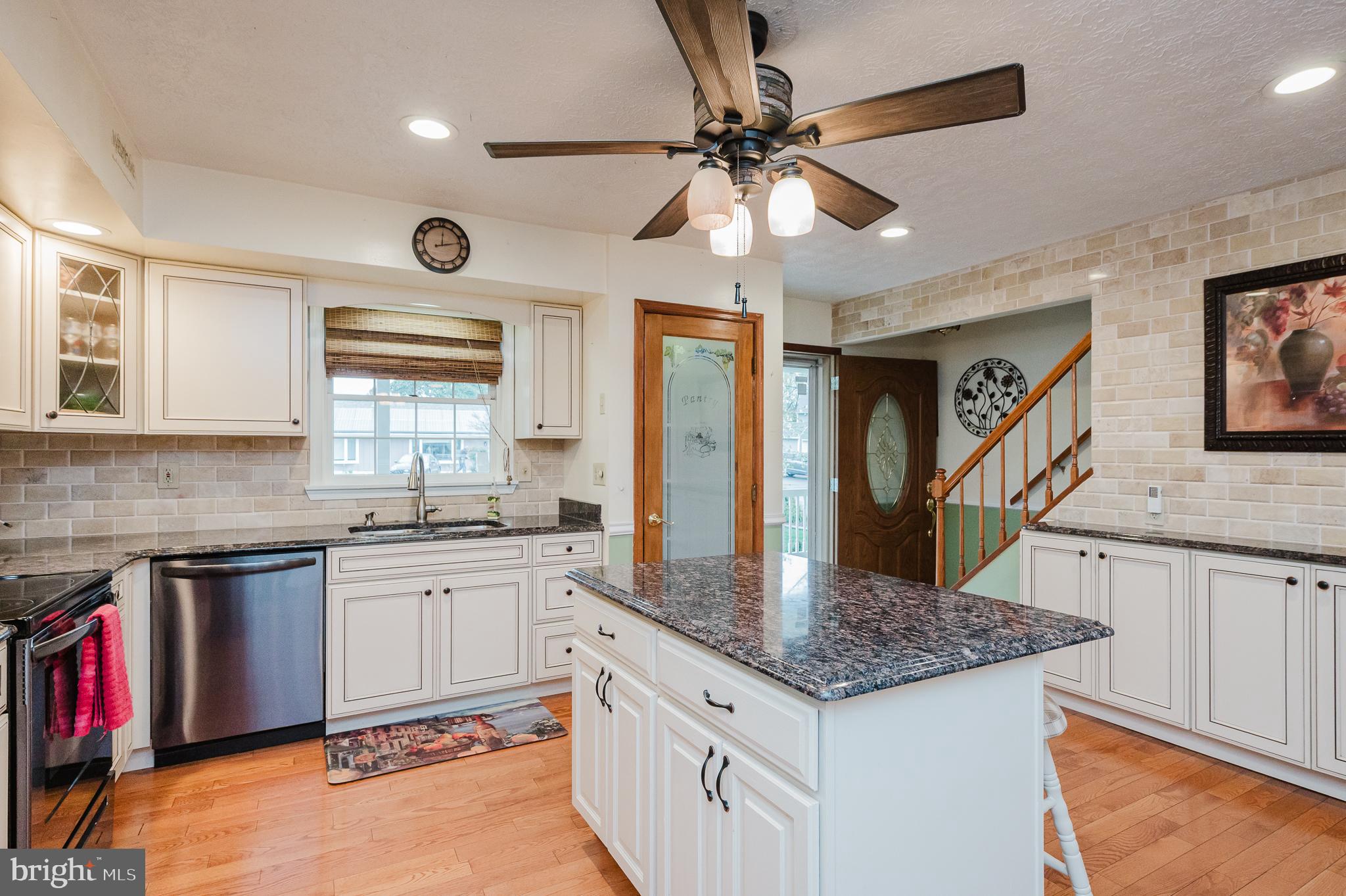 HAREWOOD PARK - Residential