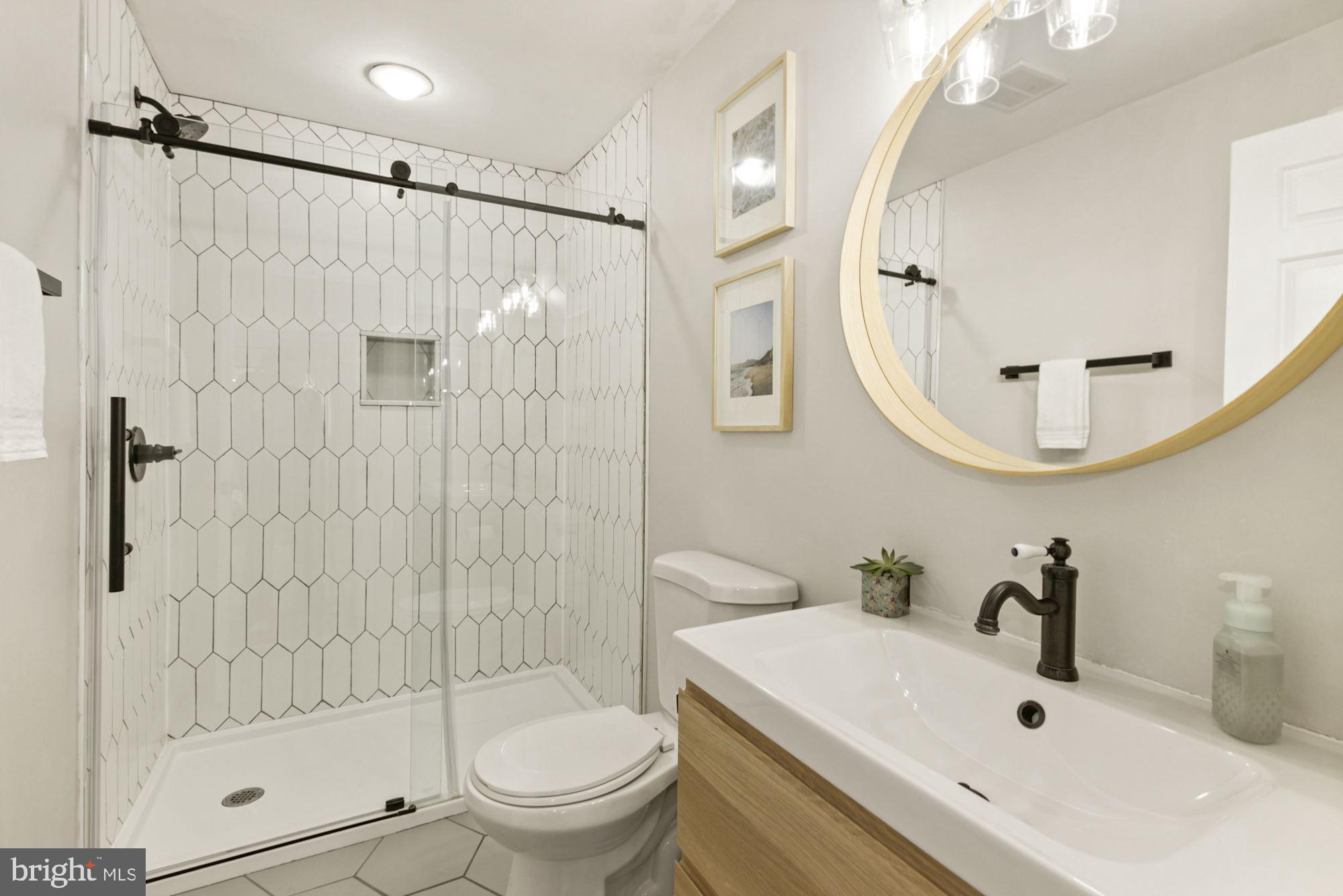 THE MONTEREY - Residential