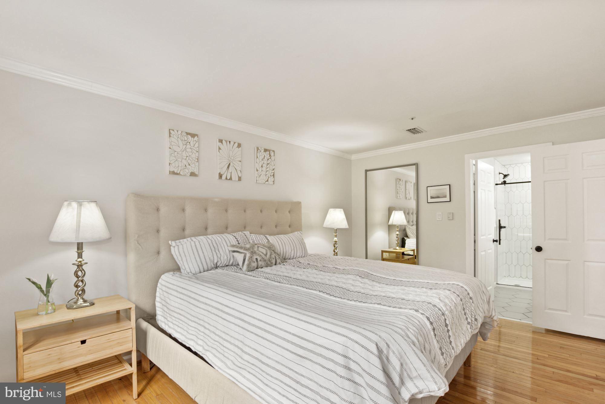 THE MONTEREY - Residential