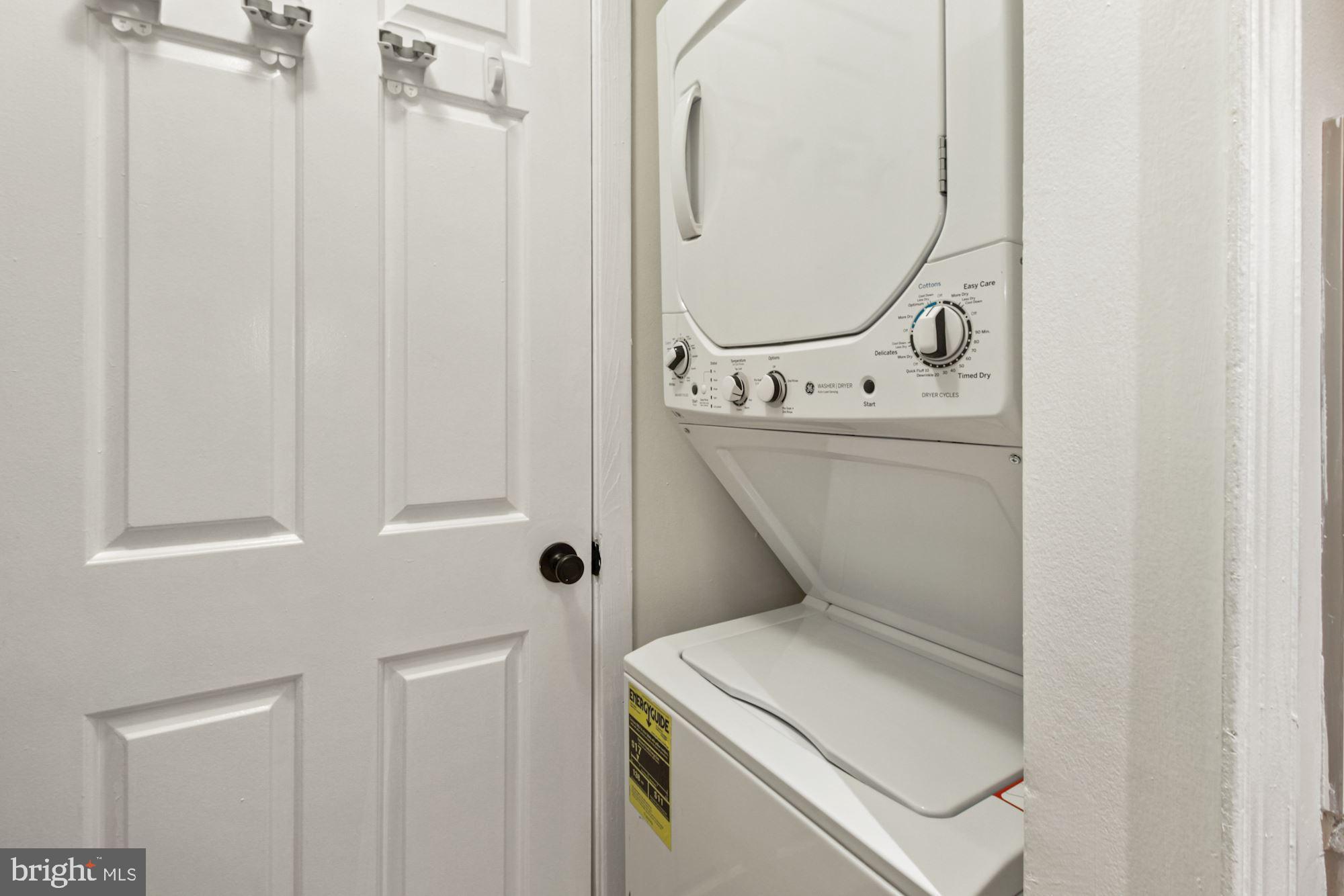 THE MONTEREY - Residential