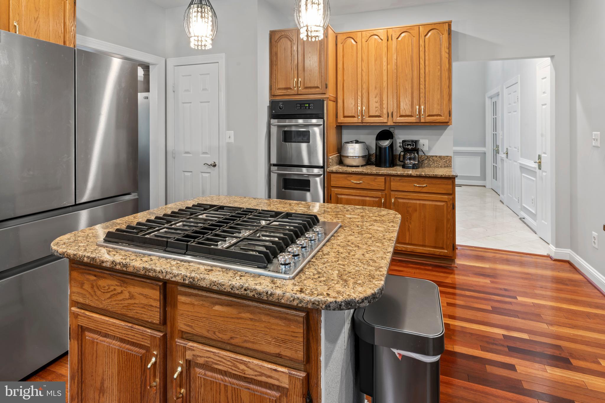 FOX MEADOW - Residential