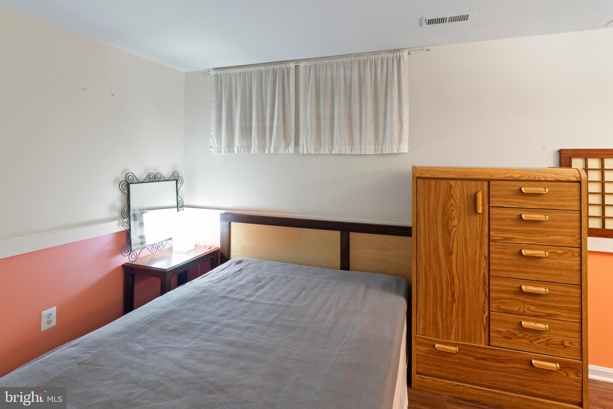 FOX MEADOW - Residential