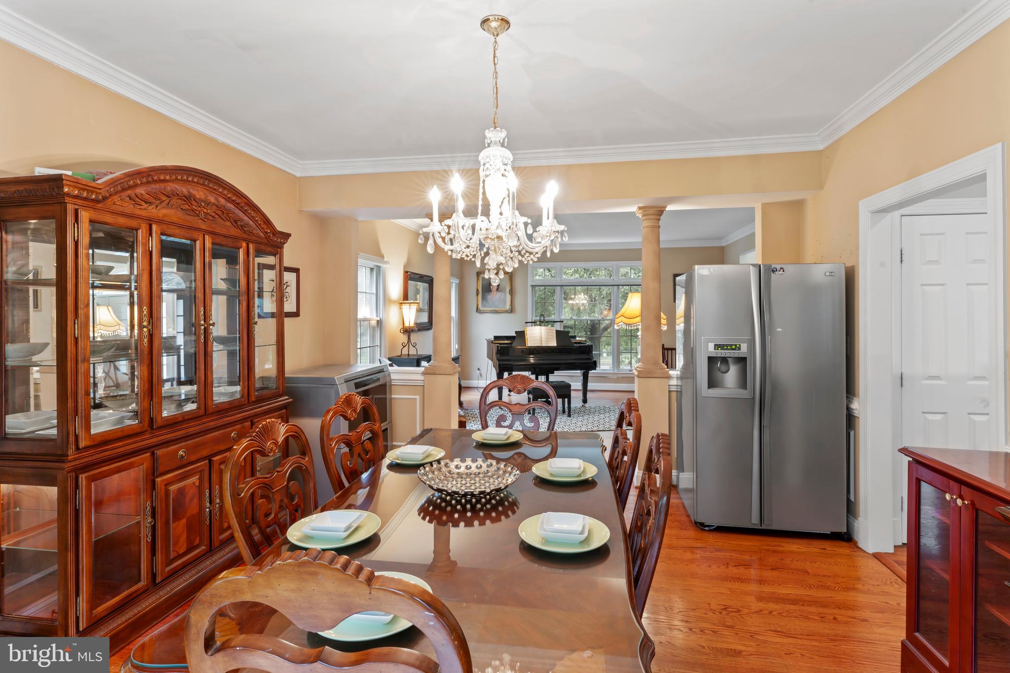 FOX MEADOW - Residential