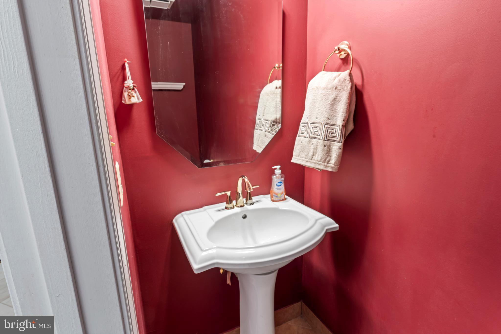 FOX MEADOW - Residential