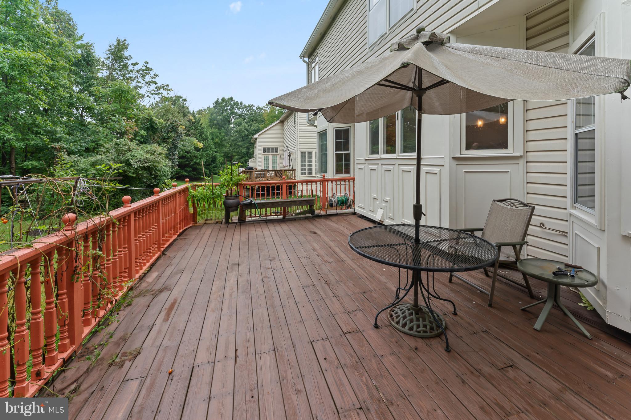 FOX MEADOW - Residential