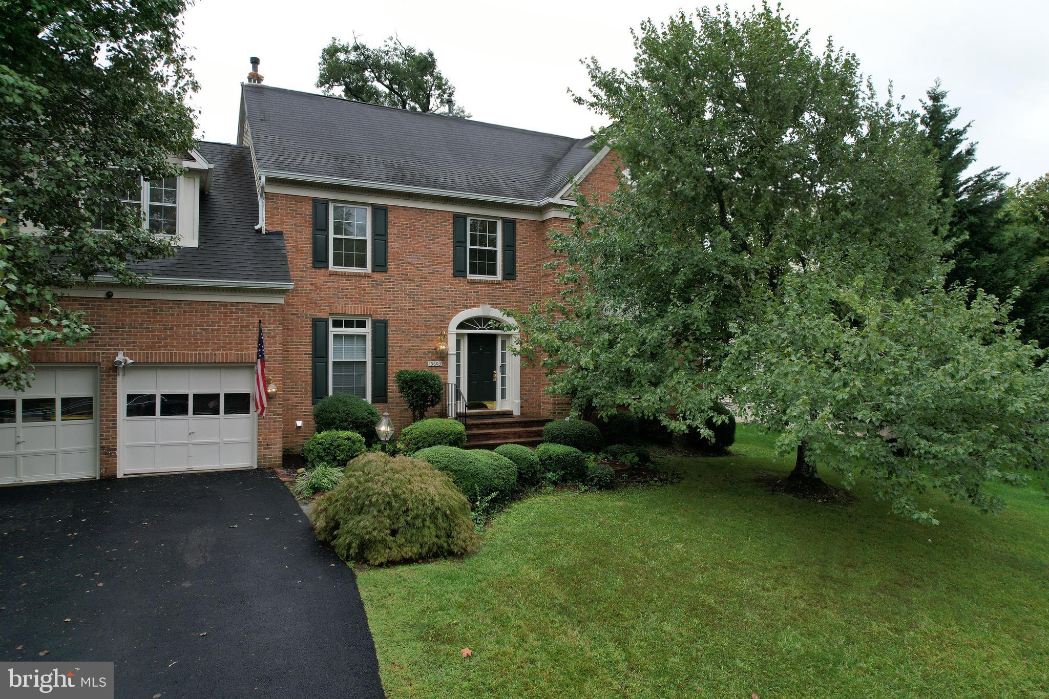 FOX MEADOW - Residential