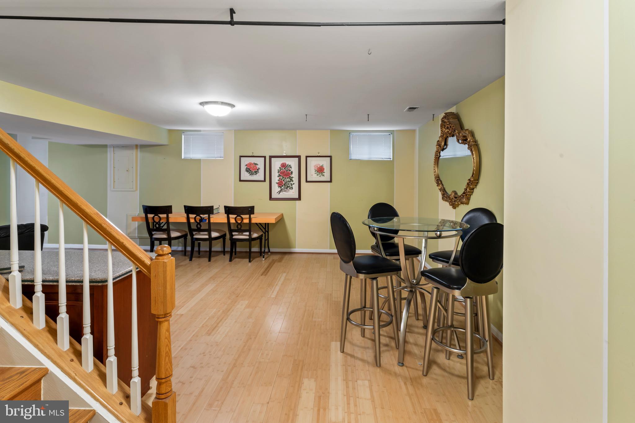 FOX MEADOW - Residential