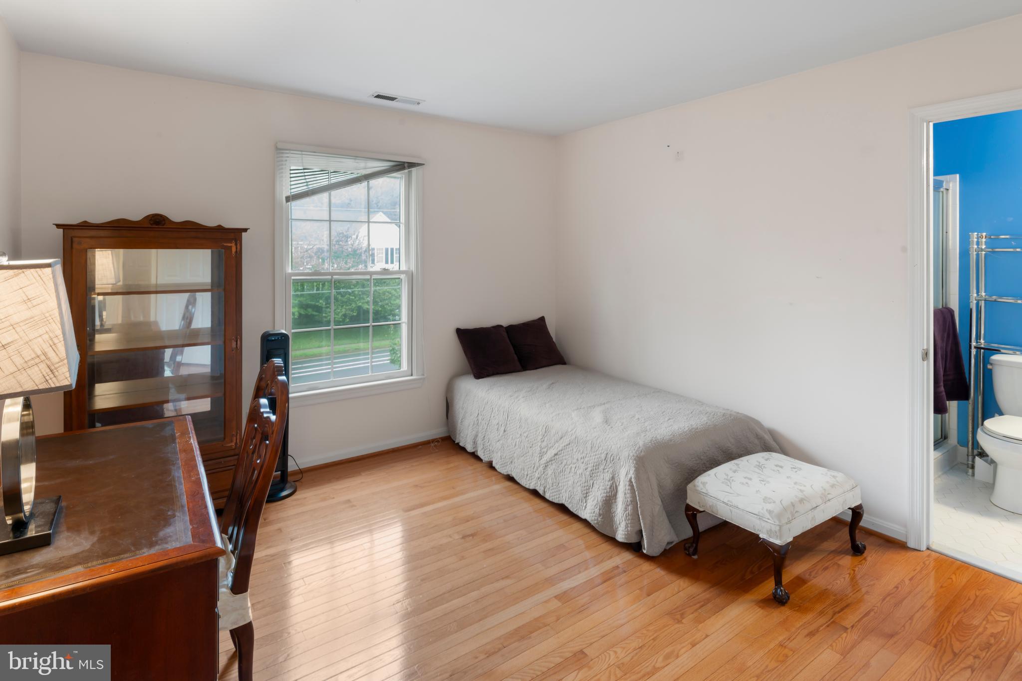 FOX MEADOW - Residential