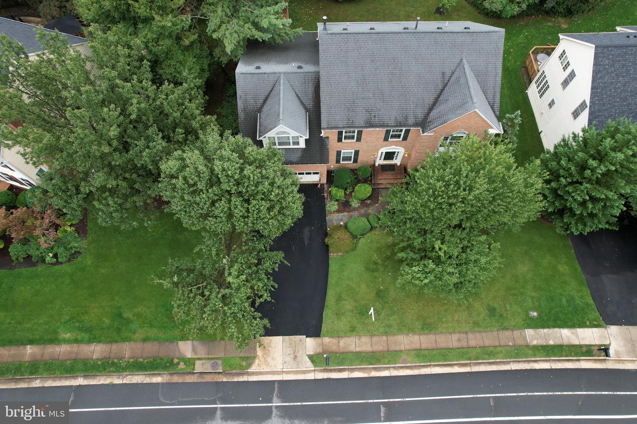 FOX MEADOW - Residential