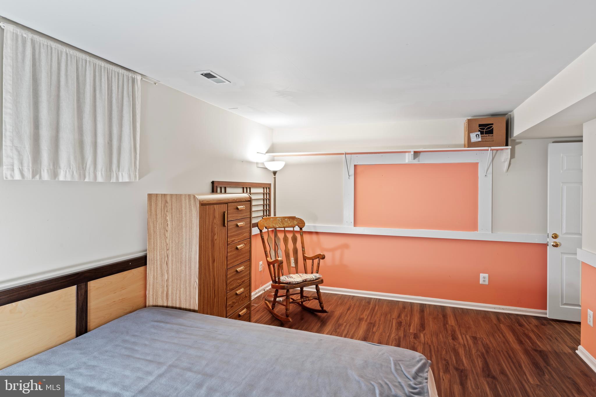 FOX MEADOW - Residential