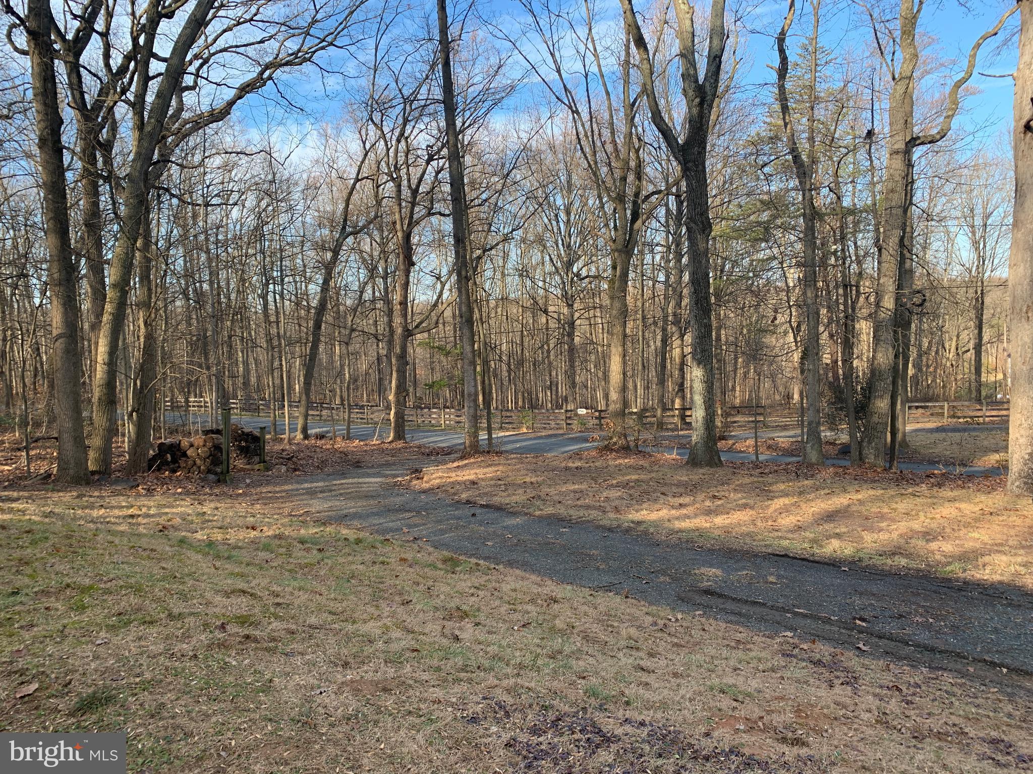 JARRETTSVILLE - Residential