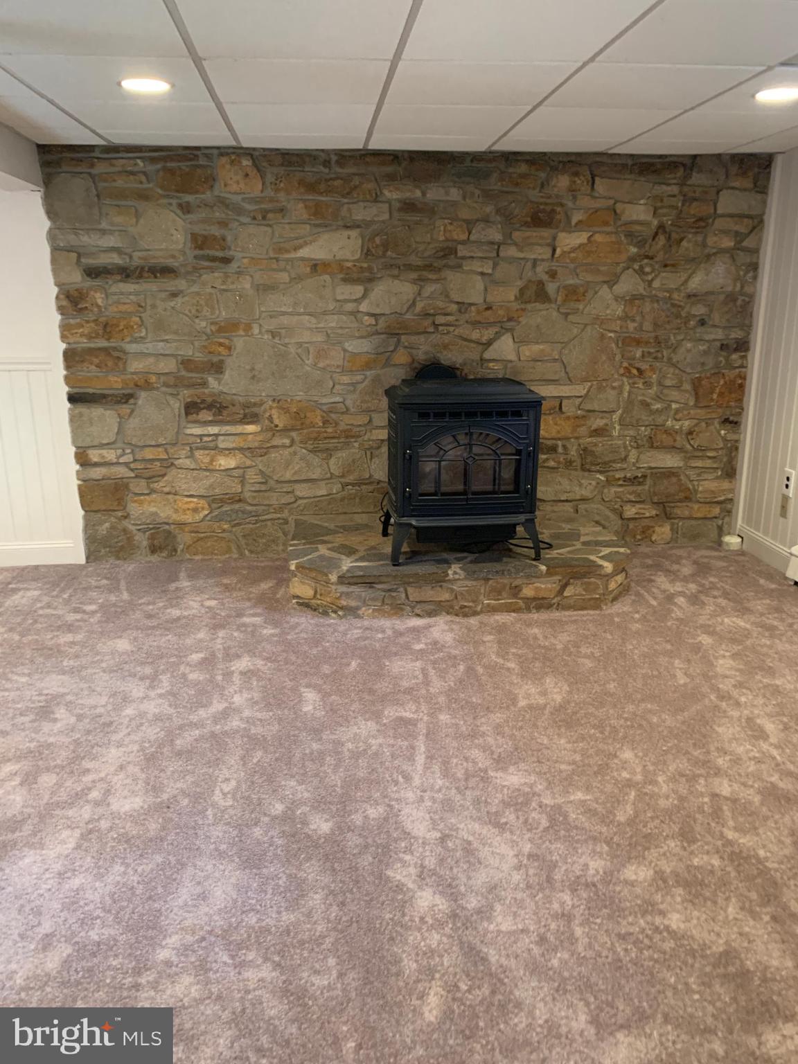 JARRETTSVILLE - Residential