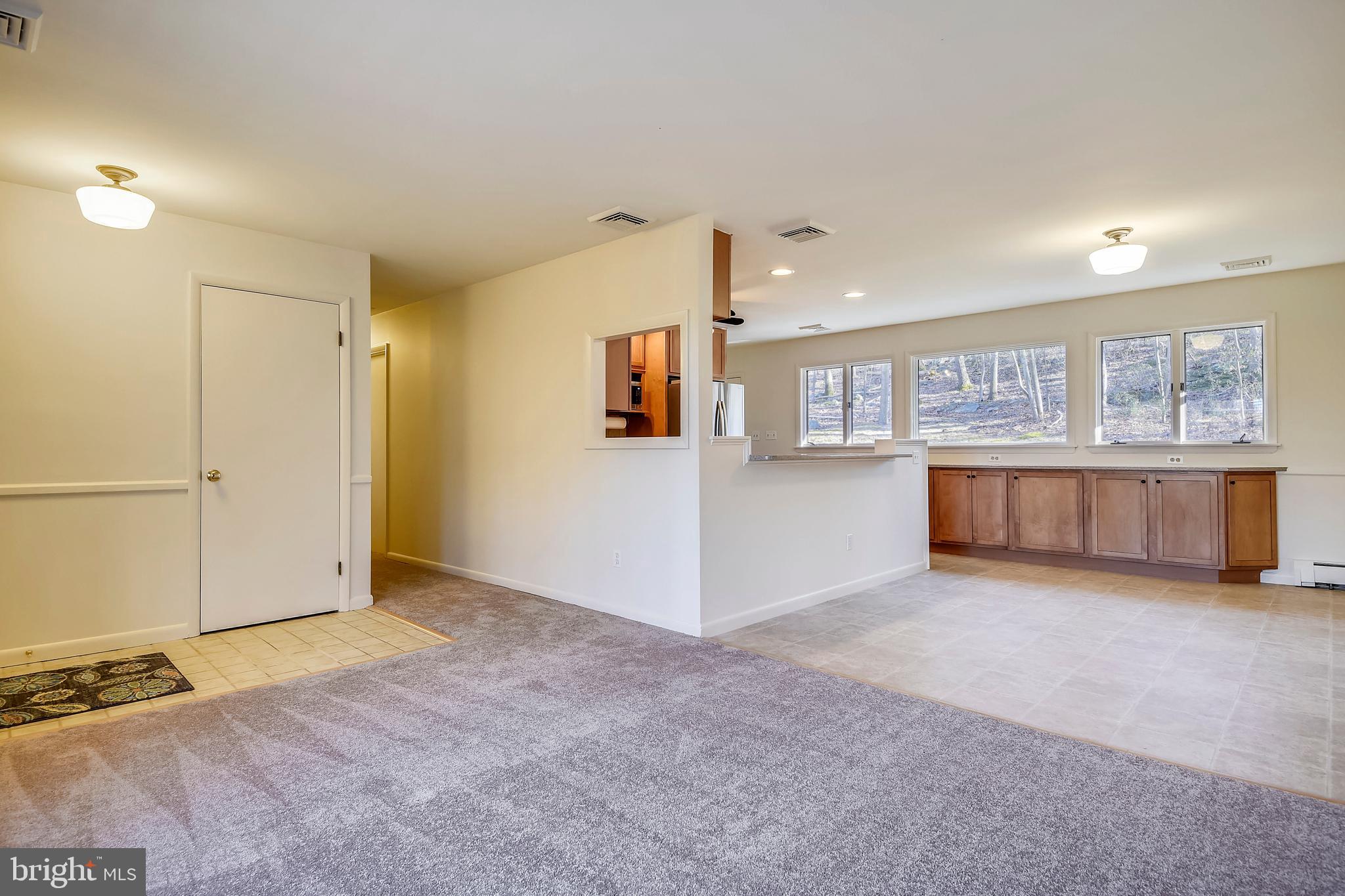 JARRETTSVILLE - Residential