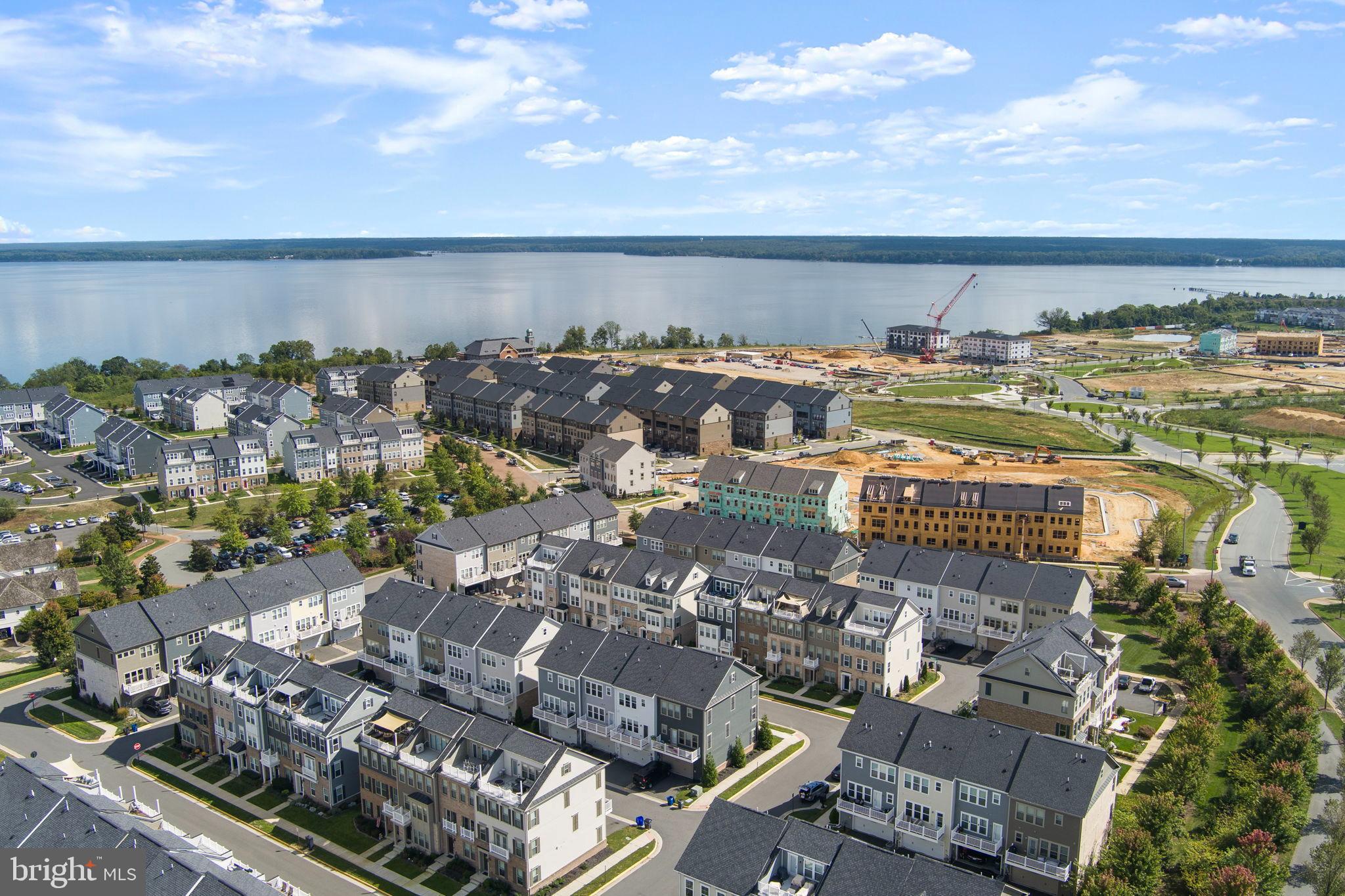 POTOMAC SHORES - Residential