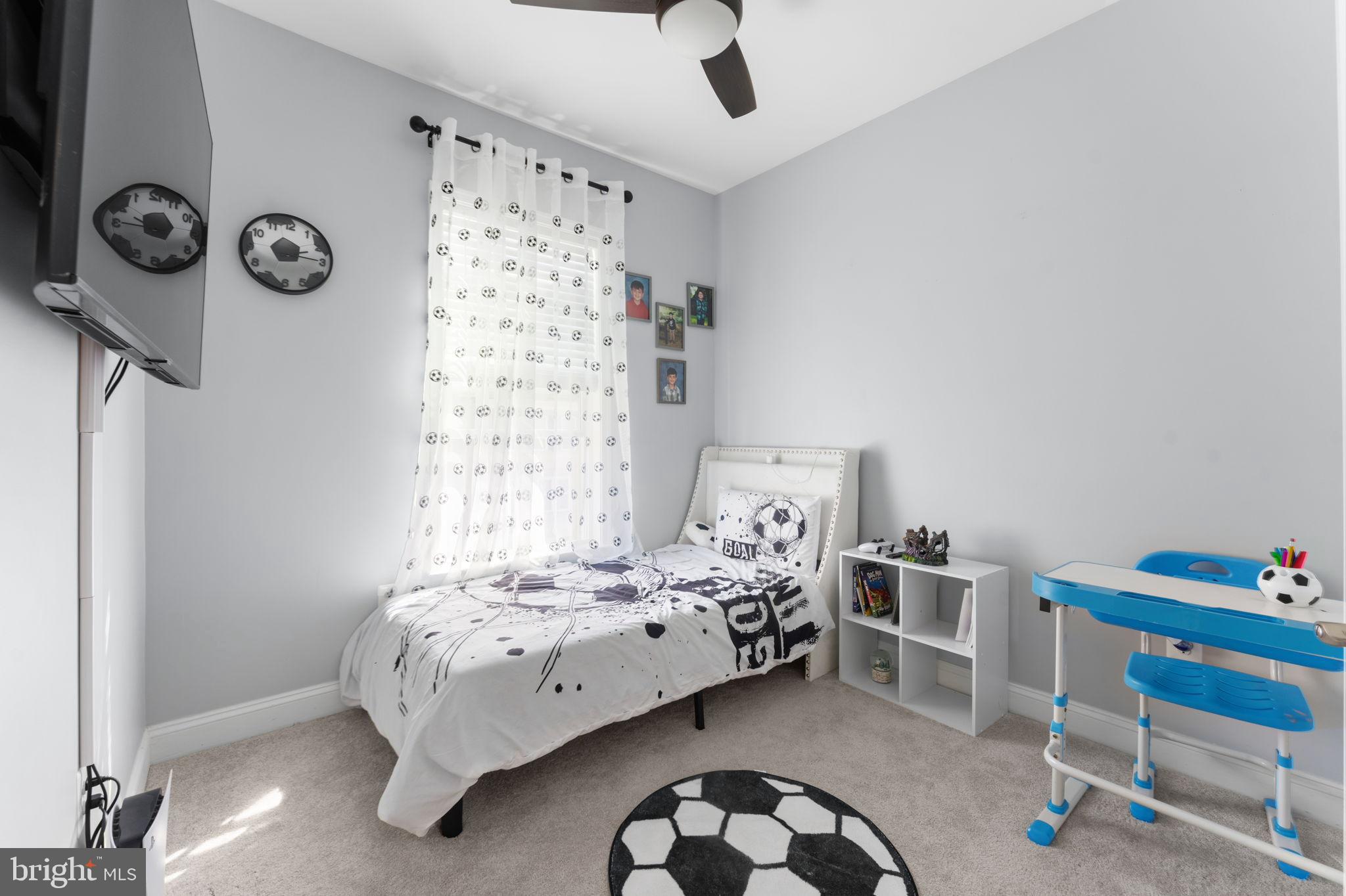 POTOMAC SHORES - Residential